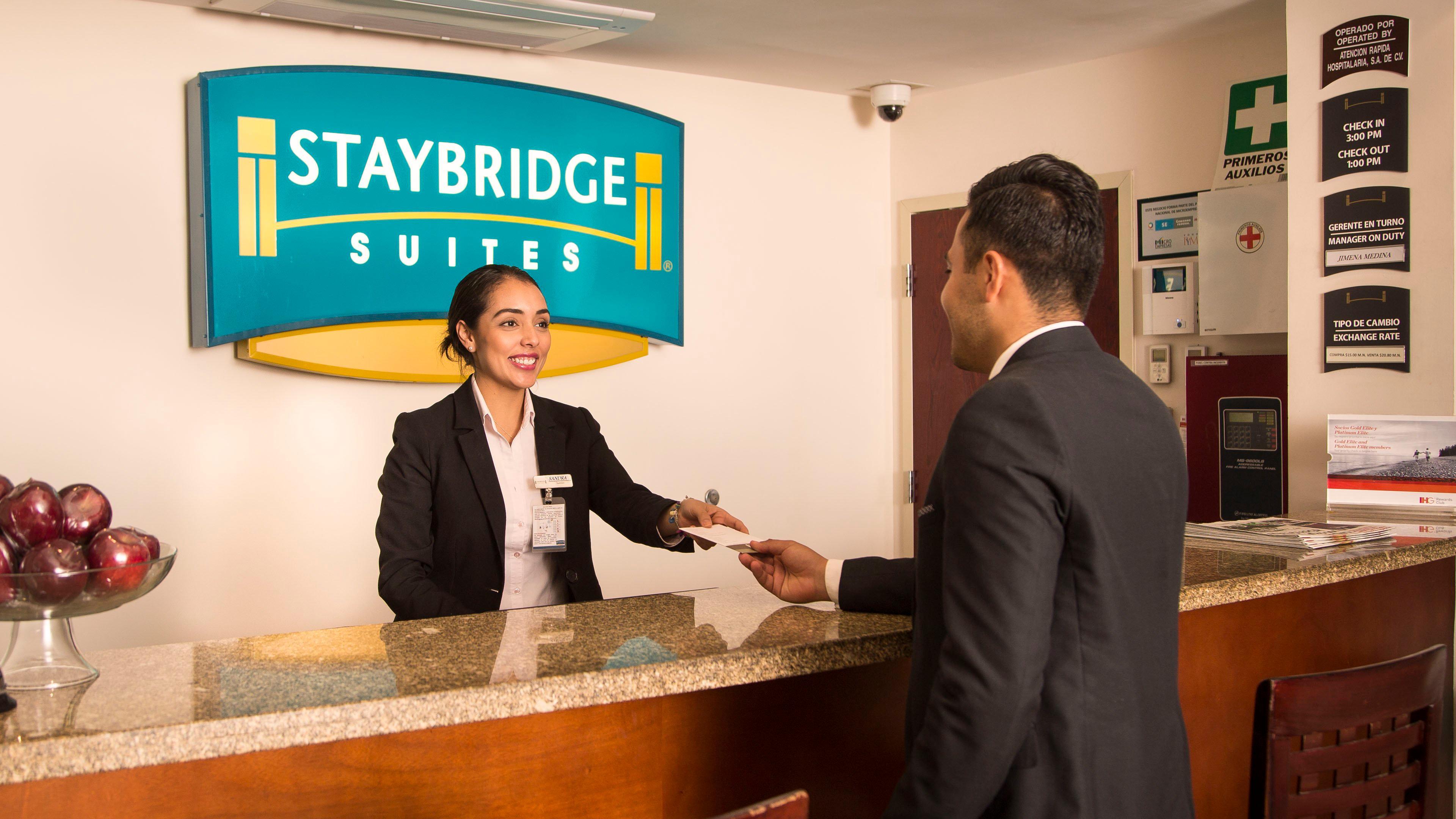 Staybridge Suites Queretaro, An Ihg Hotel Eksteriør bilde